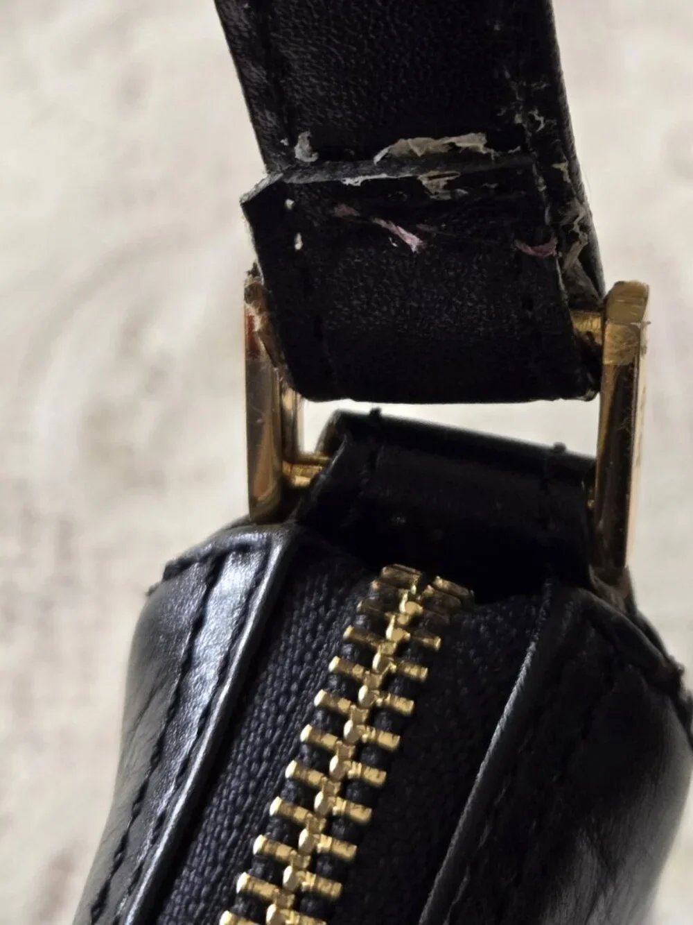 Monsac Black Leather Shoulder Bag – Gold Hardware – Y2K Vintage